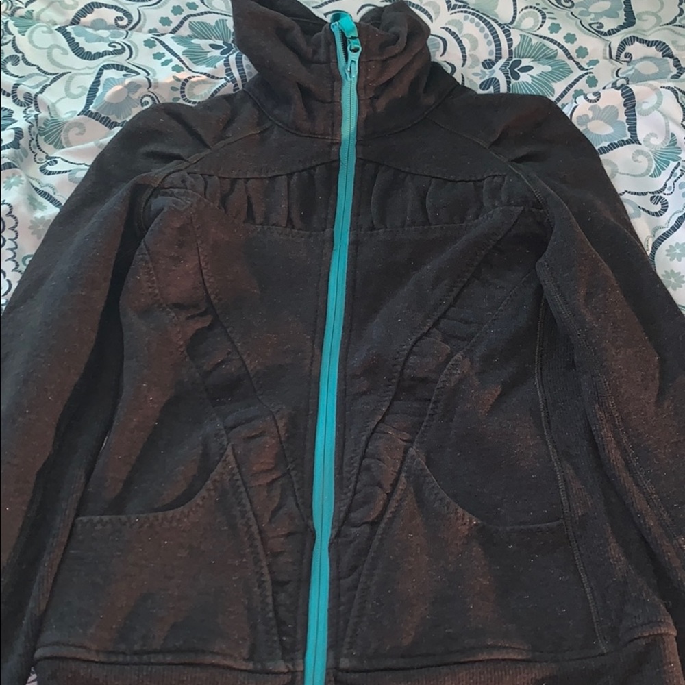 Ivivva sweatshirt